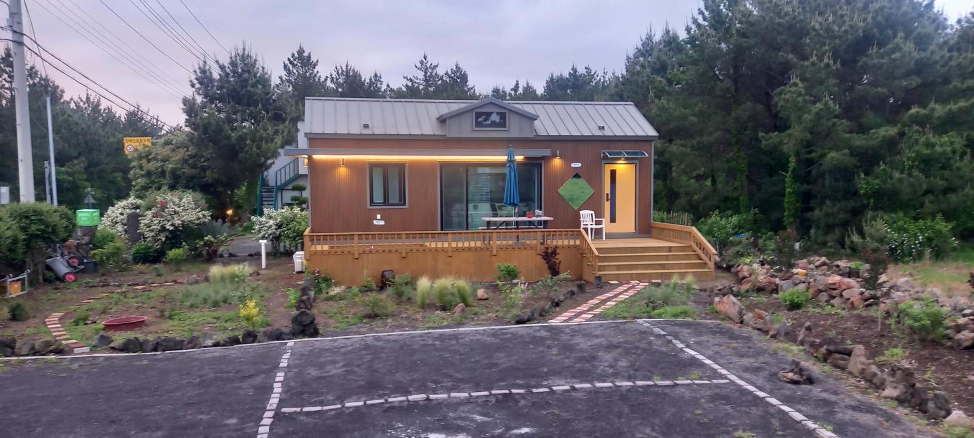 Hamdeok Pool Villa Pension Jeju by Eksteriør bilde